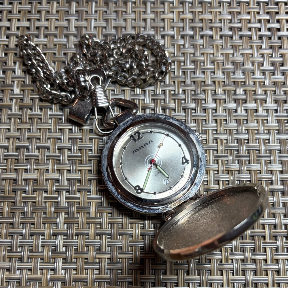 Unique Milan Quartz Pocket Watch MLN840 12inch Chain w/ Pocket Clip New Battery